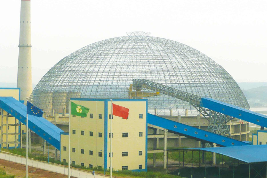 球形網架，美觀漂亮，應用范圍大，施工難度也比較大