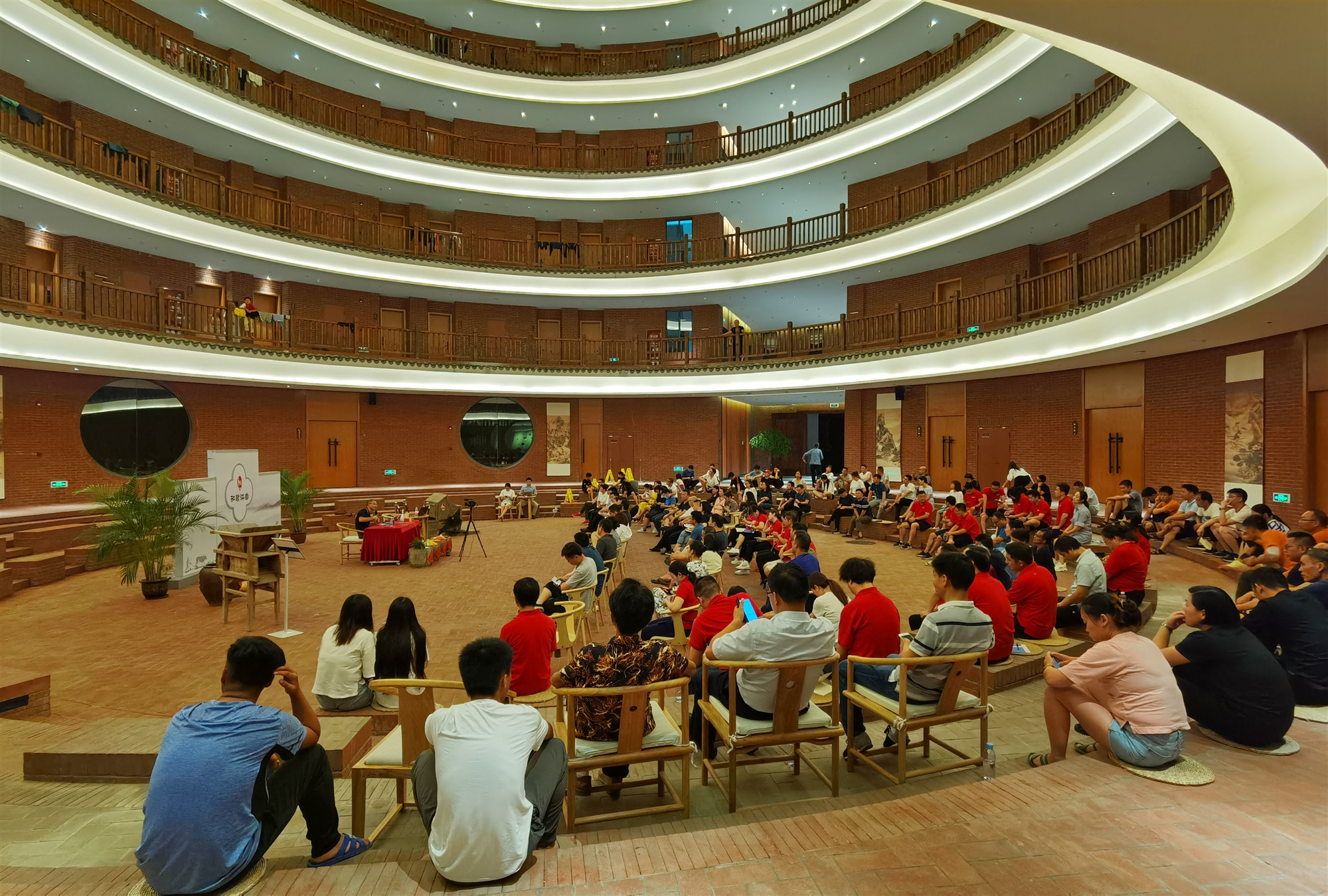 1598324161494521.jpg 晝耕夜讀和君行 凝聚磨礪齊普生2_副本.jpg